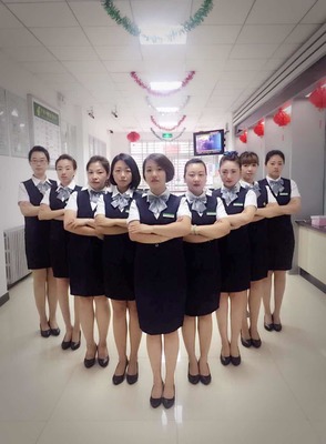 張家口郵政儲蓄服務(wù)禮儀大賽 以禮儀鑄就服務(wù)品牌